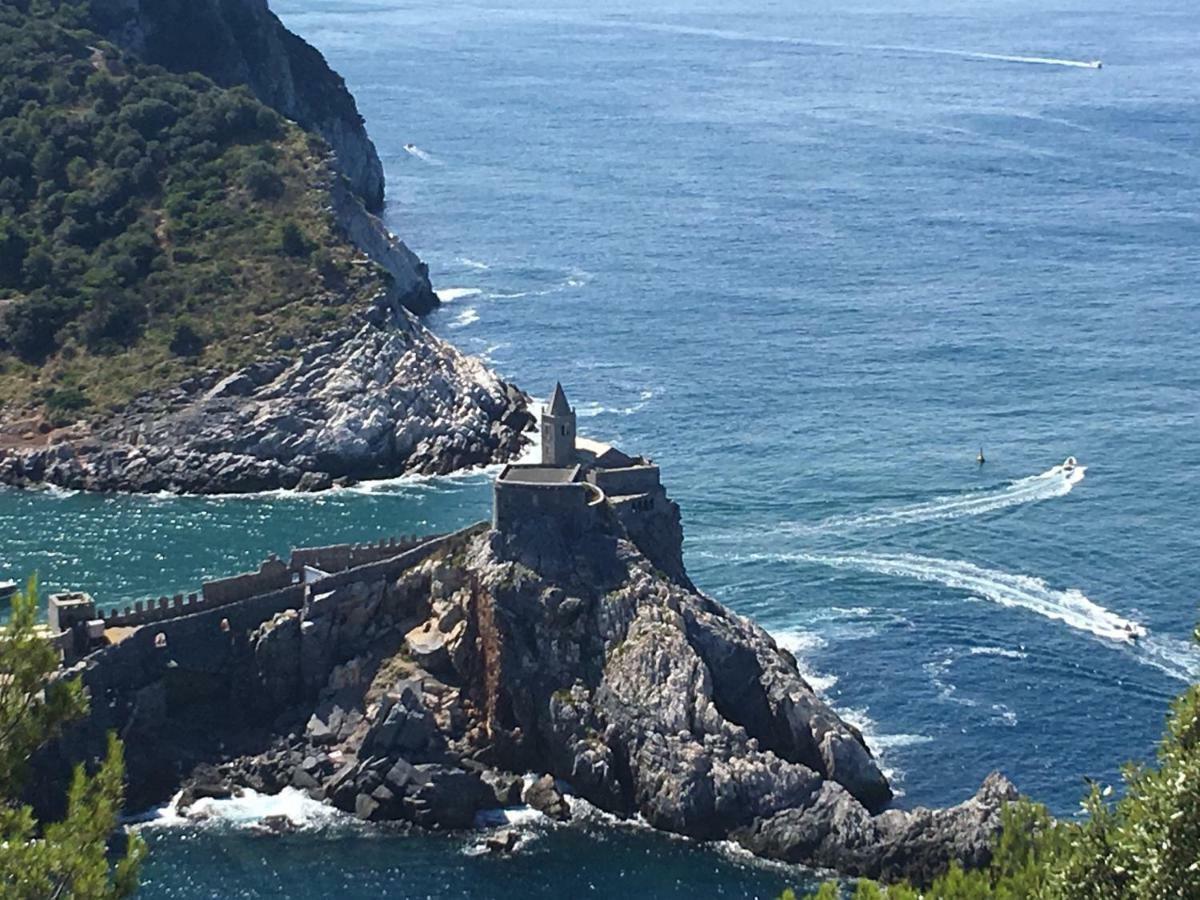 Maison Violet By Breathe Liguria Porto Venere Bagian luar foto
