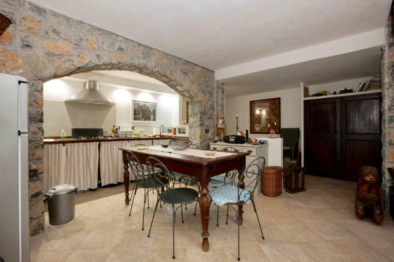 Maison Violet By Breathe Liguria Porto Venere Bagian luar foto